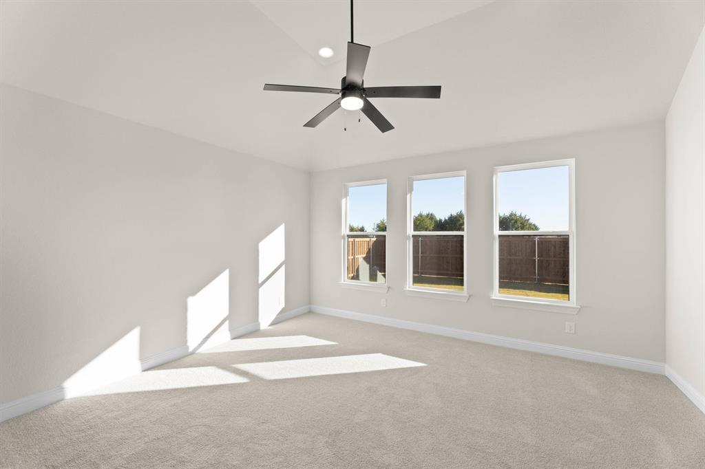 4802 Timberdrift Street Midlothian, TX 76065 - Photo 17 of 33 4802 Timberdrift-Primary Suite-1