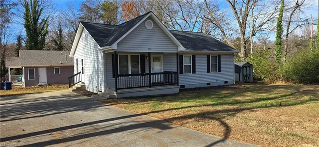 $1,600 | 4146 Carnation Drive, Winston-Salem, NC 27105