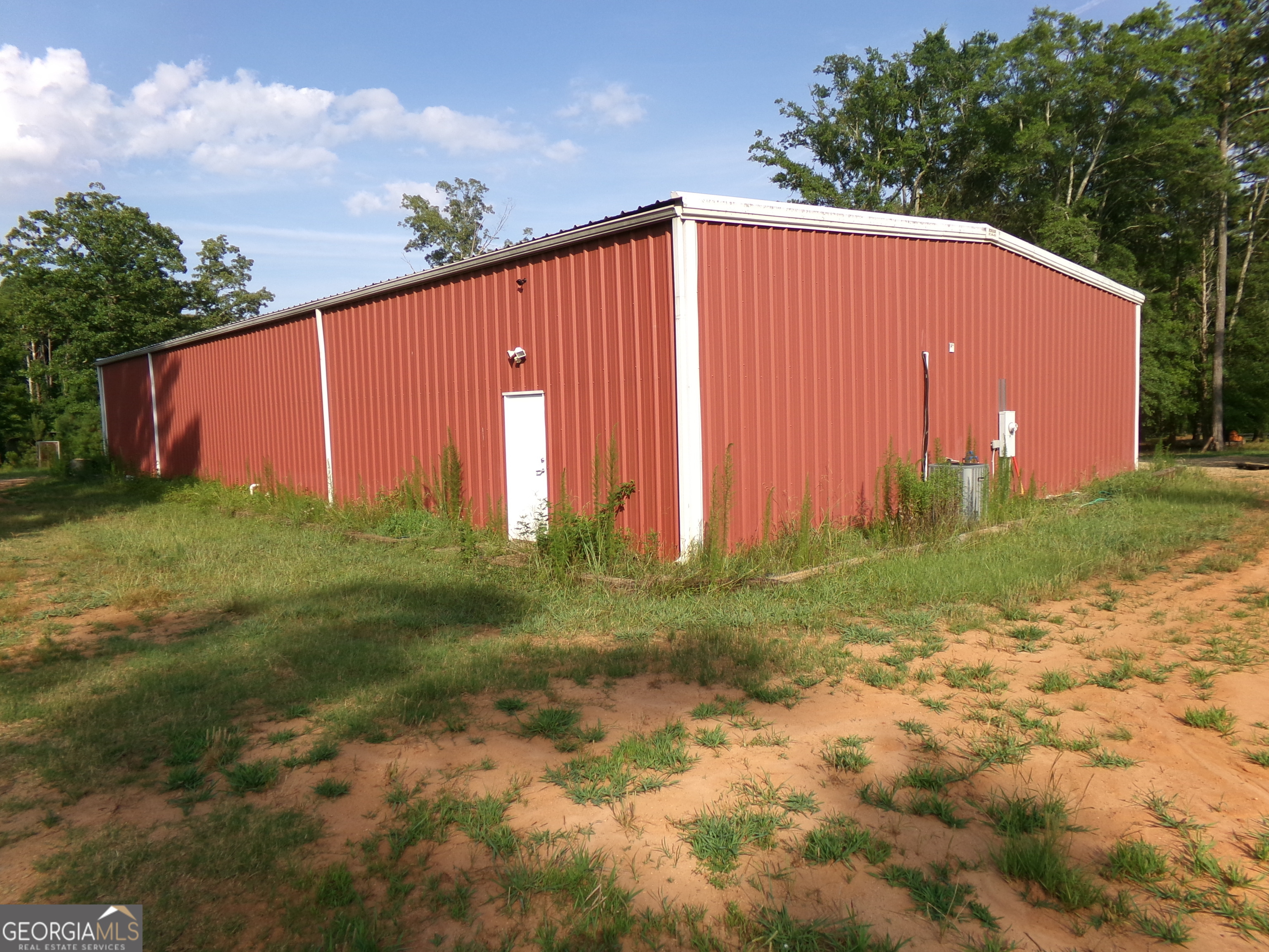 35-acres Youth Jersey Road Covington, GA 30014 - Photo 23 of 42 a backyard of a house with lots of green space