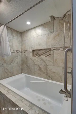 $330,000 | 429 Deer Path Lane, Unit 103, Gatlinburg, TN 37738