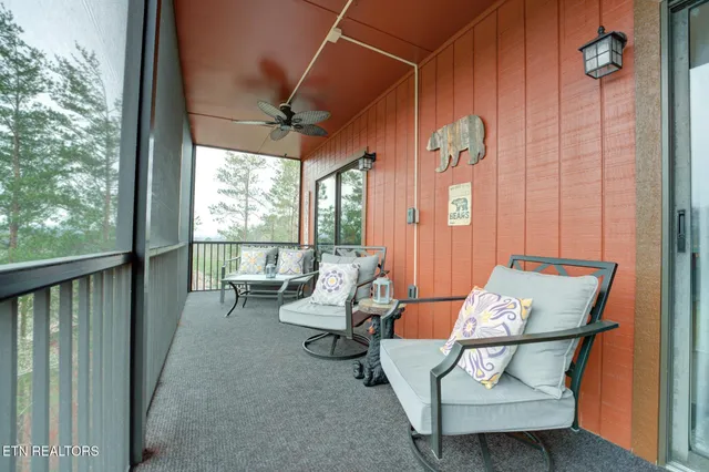 $330,000 | 429 Deer Path Lane, Unit 103, Gatlinburg, TN 37738