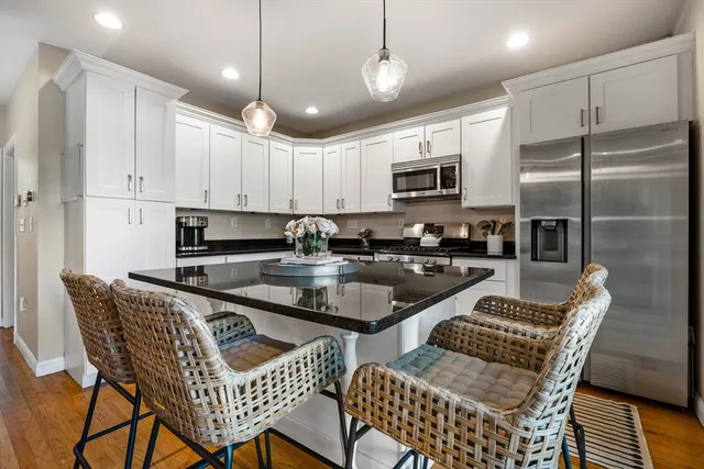 $580,000 | 39 I Street, Unit 1, Boston, MA 02127