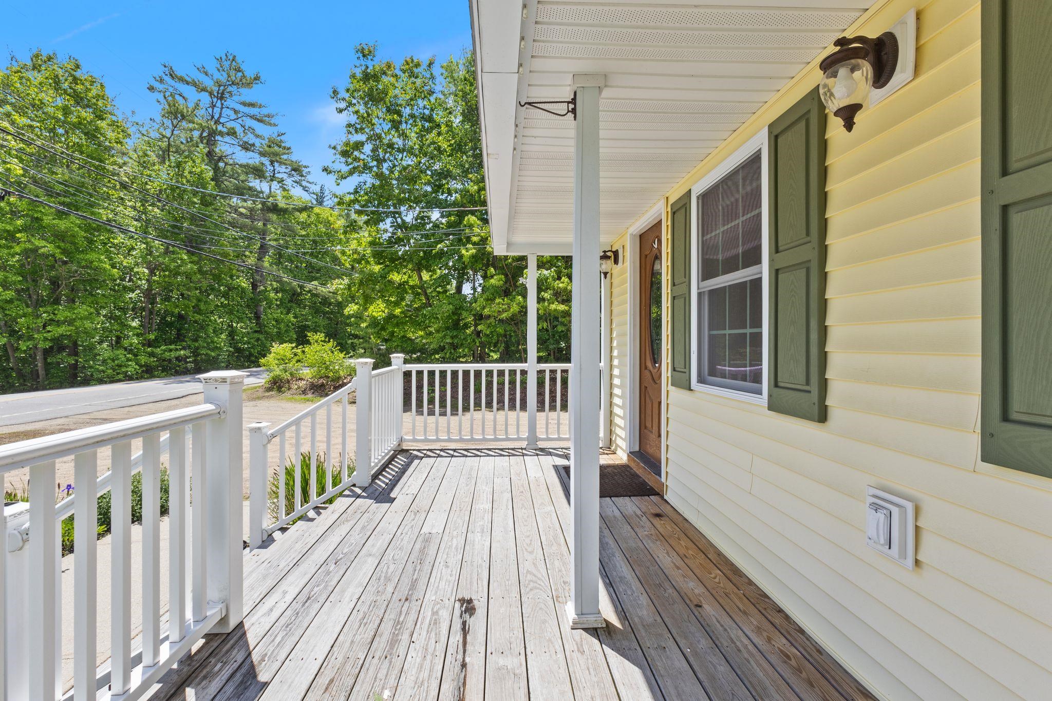 220 Milton Road Rochester, NH 03868 - Photo 4 of 48