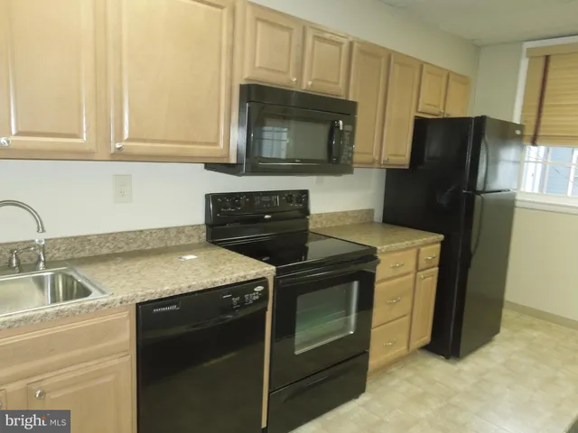 $1,275 | 110 East Market Street, Unit 3, Leesburg, VA 20176