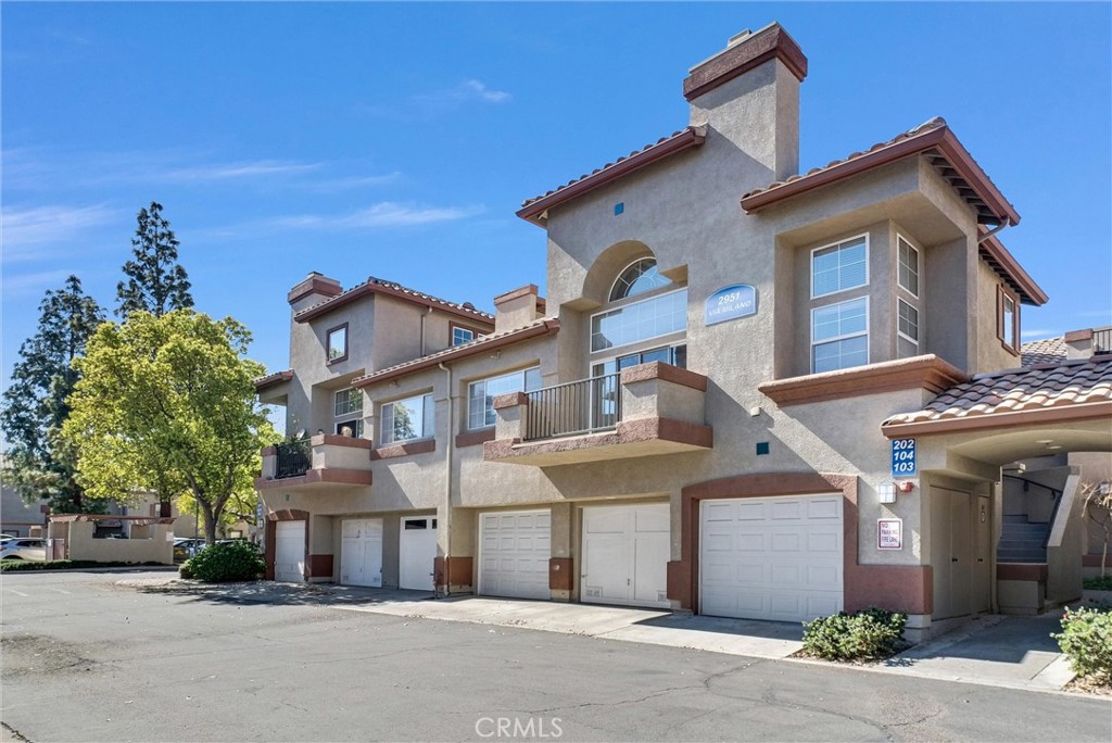 2951 Vía Milano, Unit 202 Corona, CA 92879 - Photo 20 of 29
