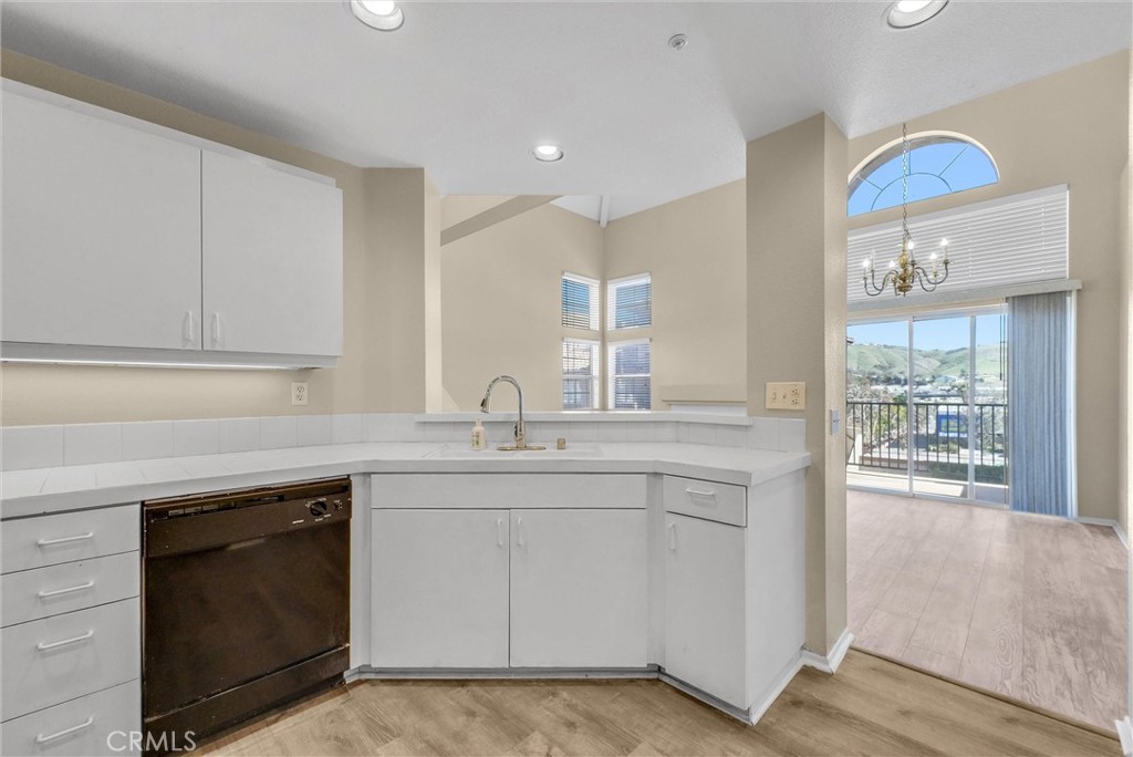 2951 Vía Milano, Unit 202 Corona, CA 92879 - Photo 6 of 29