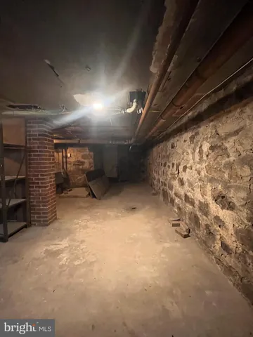 $190,000 | 124 Bedford Street, Cumberland, MD 21502