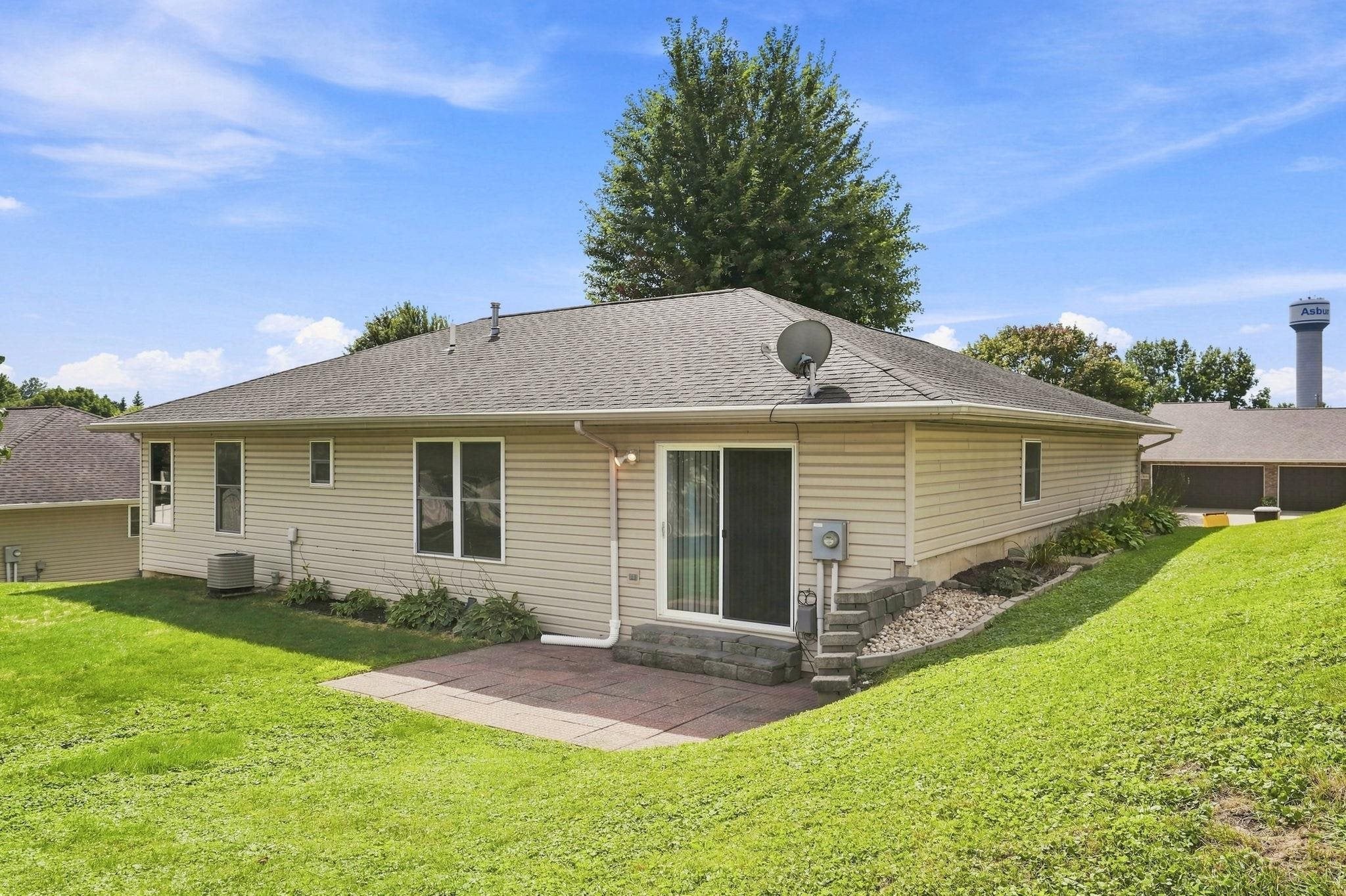 2280 Trenton Road Dubuque, IA 52002 - Photo 30 of 33 Gallery Image 30