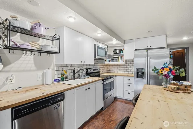 $360,000 | 917 Garden Road, Aberdeen, WA 98520