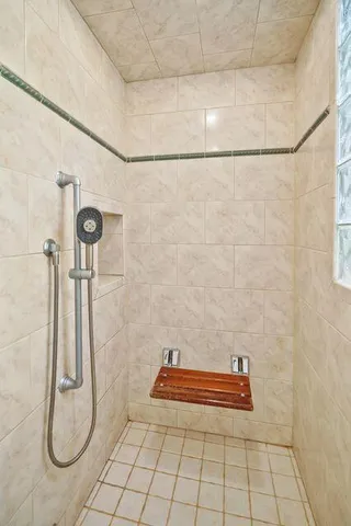 $3,500 | 5160 North Kent Avenue, Whitefish Bay, WI 53217