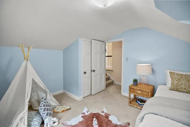 $3,500 | 5160 North Kent Avenue, Whitefish Bay, WI 53217