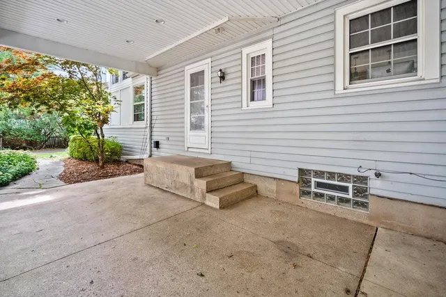 $3,500 | 5160 North Kent Avenue, Whitefish Bay, WI 53217