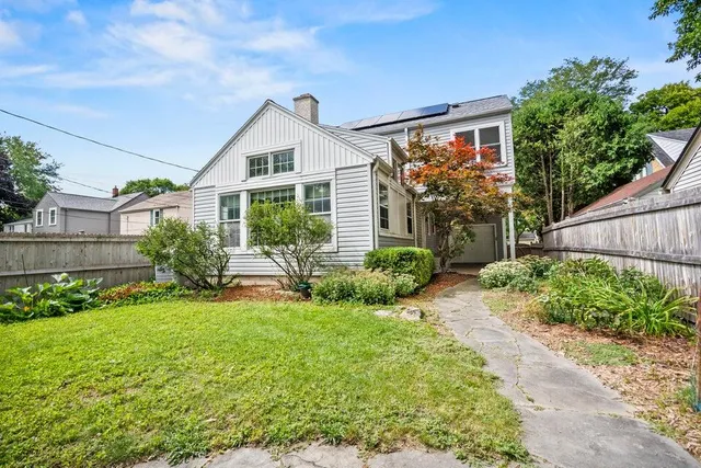 $3,500 | 5160 North Kent Avenue, Whitefish Bay, WI 53217