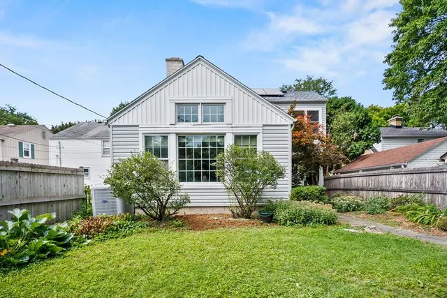 $3,500 | 5160 North Kent Avenue, Whitefish Bay, WI 53217