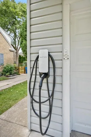 $3,500 | 5160 North Kent Avenue, Whitefish Bay, WI 53217