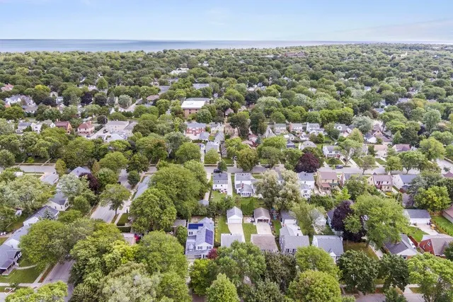 $3,500 | 5160 North Kent Avenue, Whitefish Bay, WI 53217