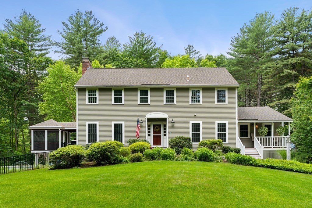 114 Raddin Road Groton, MA 01450 - Photo 4 of 40 Gallery Image 4