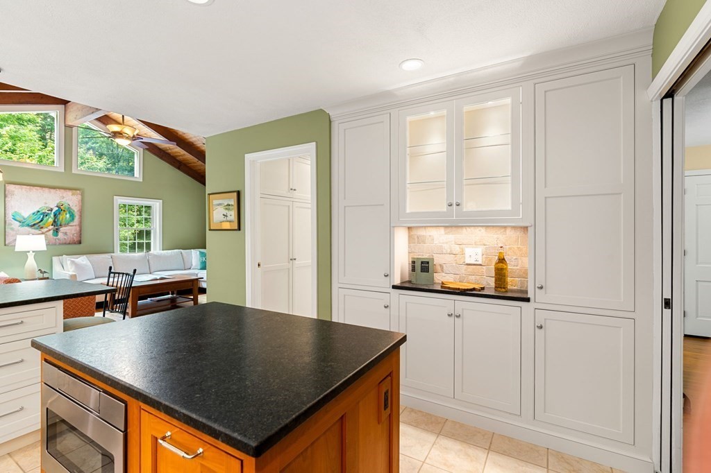 114 Raddin Road Groton, MA 01450 - Photo 6 of 40 Gallery Image 6