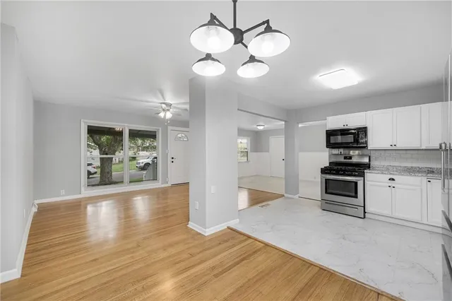 $205,000 | 2700 Englewood Terrace, Independence, MO 64052