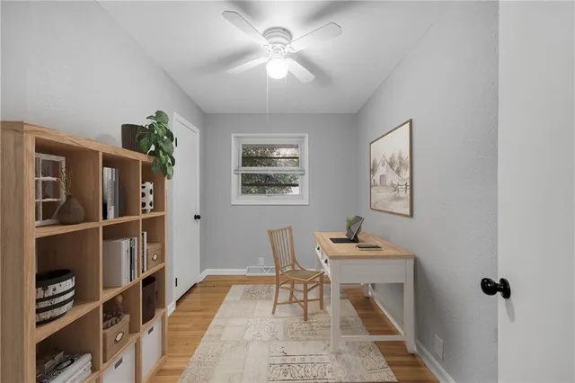 $205,000 | 2700 Englewood Terrace, Independence, MO 64052