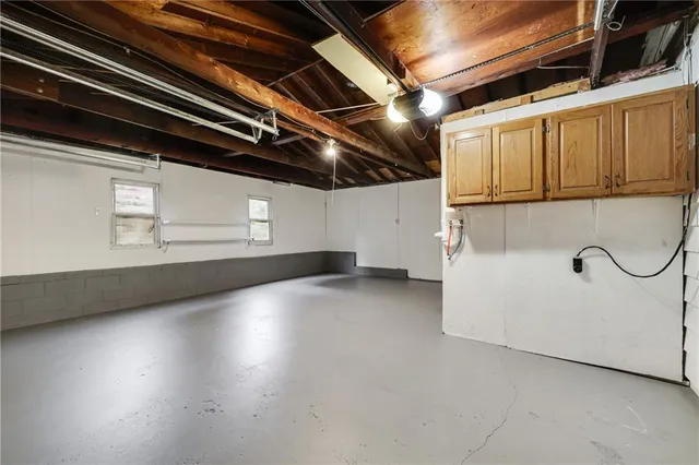 $205,000 | 2700 Englewood Terrace, Independence, MO 64052