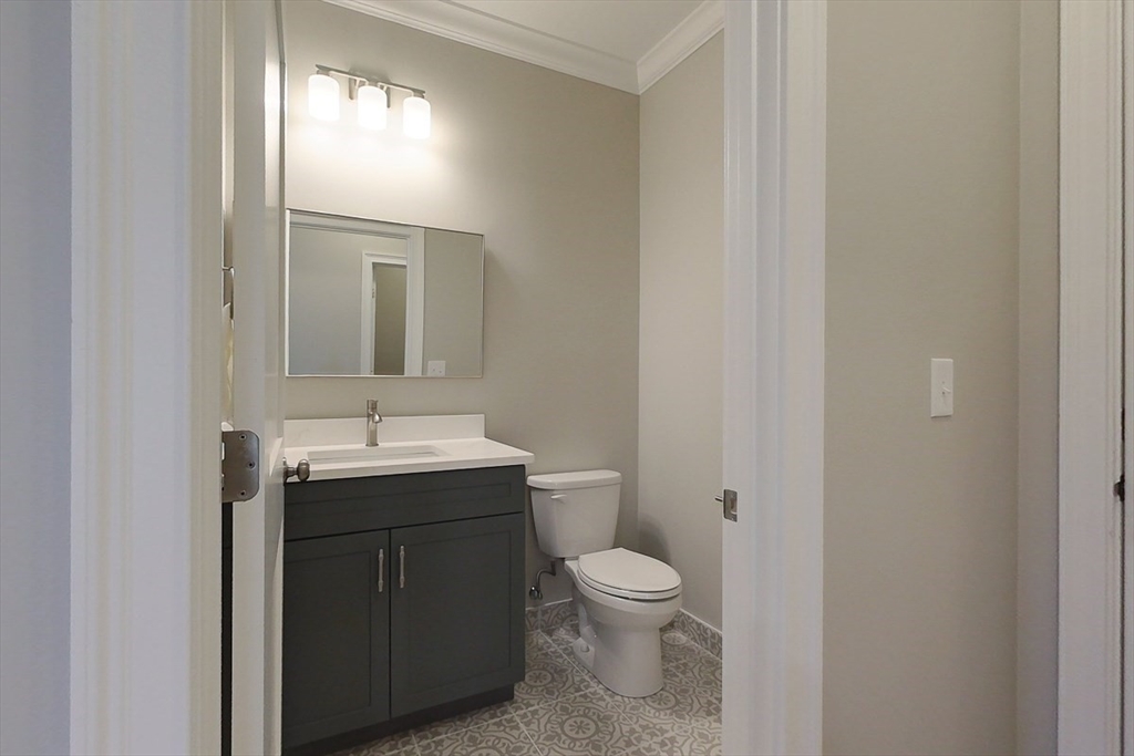 531 Clark Street Gardner, MA 01440 - Photo 20 of 42