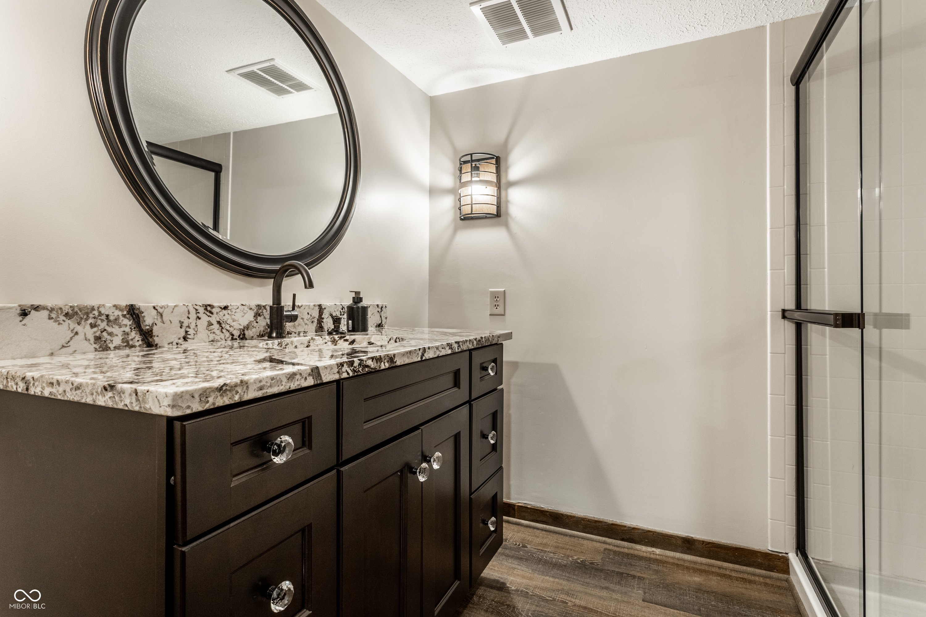 6311 Johnson Road Indianapolis, IN 46220 - Photo 44 of 77