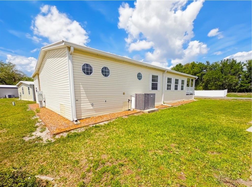 17 Seminole Path Wildwood, FL 34785 - Photo 5 of 22