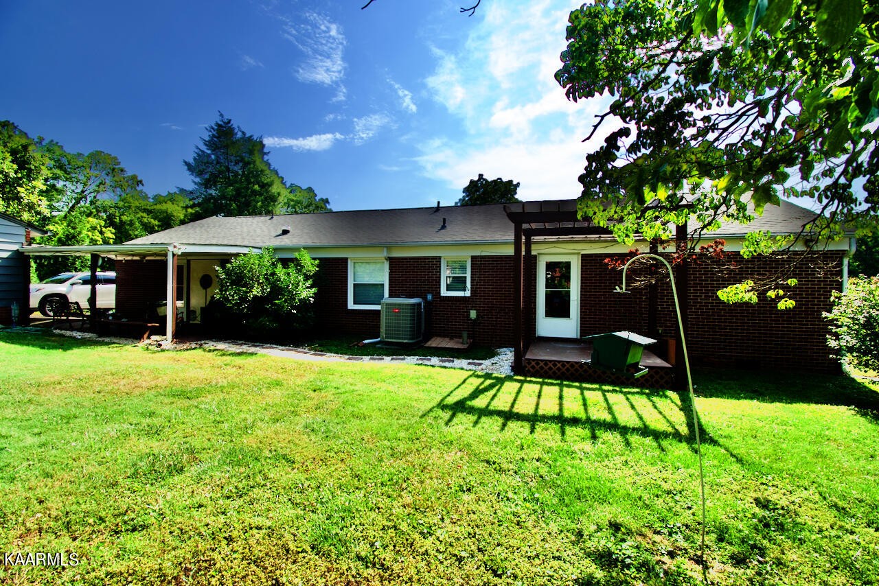 1519 Springbrook Road Alcoa, TN 37701 - Photo 25 of 29 Gallery Image 25