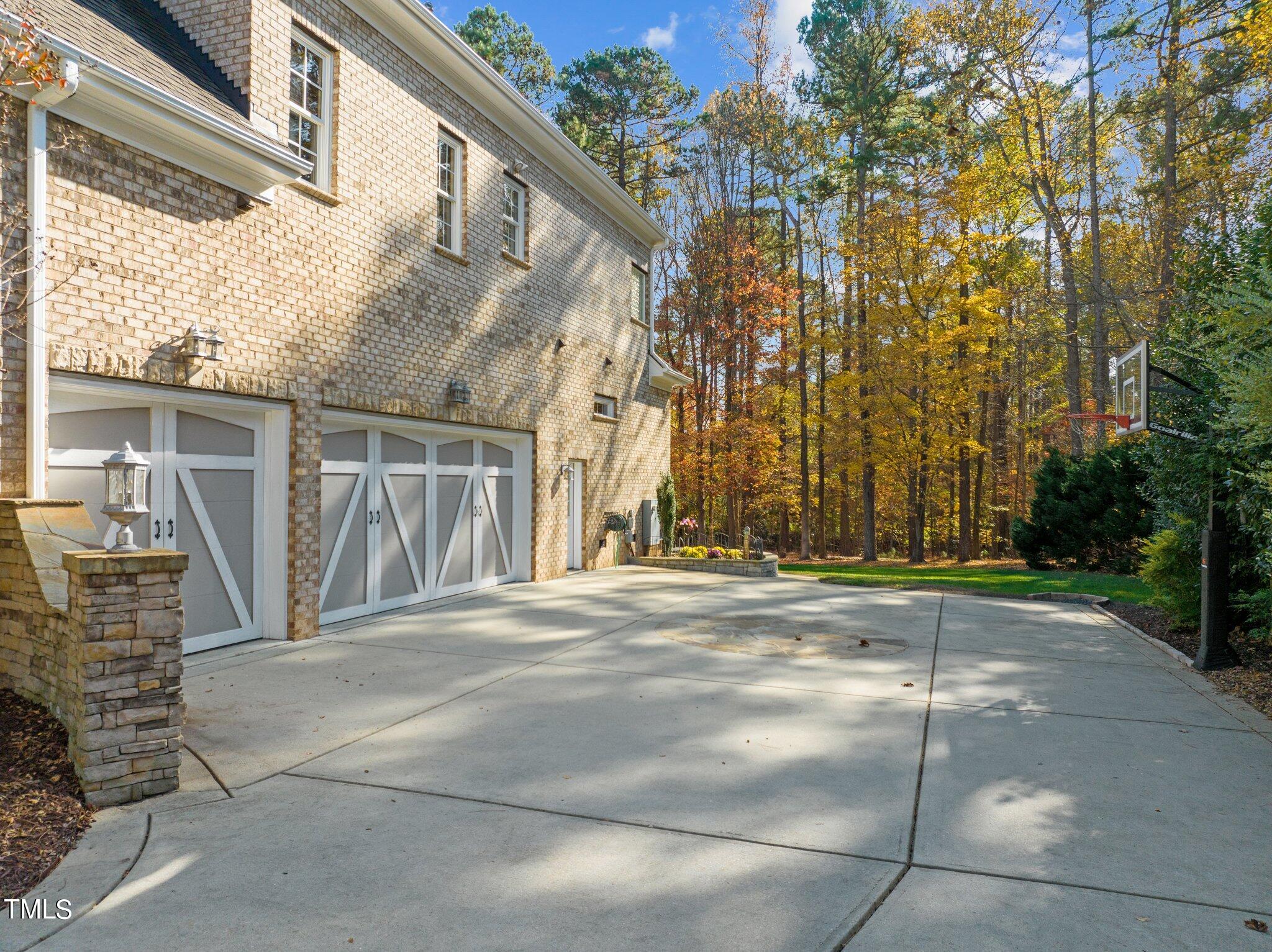 2909 Ryton Court Raleigh, NC 27613 - Photo 65 of 80 18-web-or-mls-DJI_0020