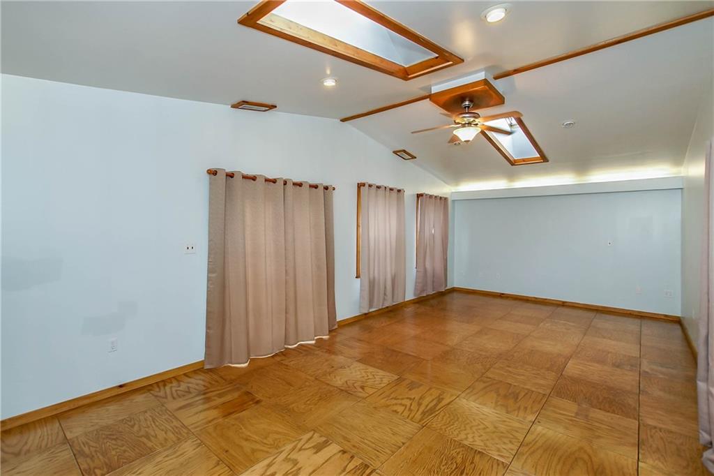 814 Flat Rocks Road Markleysburg, PA 15459 - Photo 5 of 21