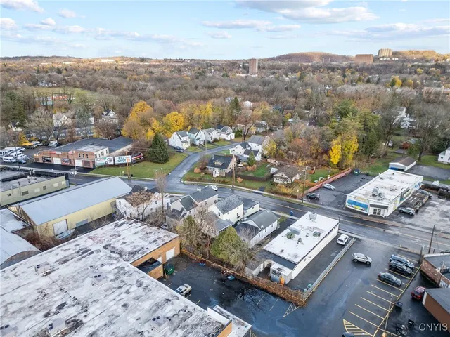 $184,900 | 1516 Valley Drive, Syracuse, NY 13207