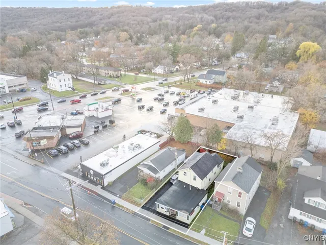 $184,900 | 1516 Valley Drive, Syracuse, NY 13207