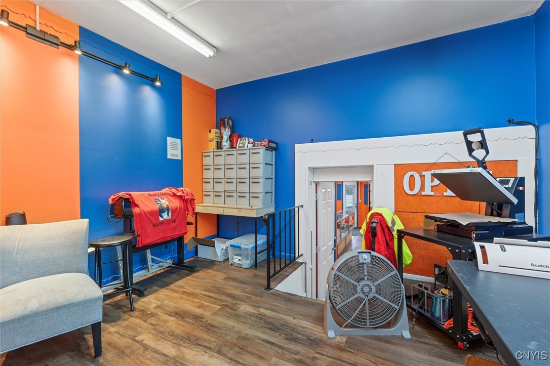 1516 Valley Drive Syracuse, NY 13207 - Photo 7 of 21