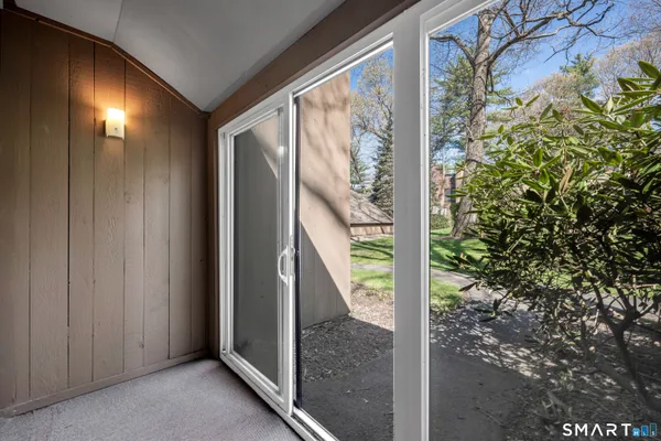 $314,900 | 14 Canterbury Lane, Unit 14, Avon, CT 06001