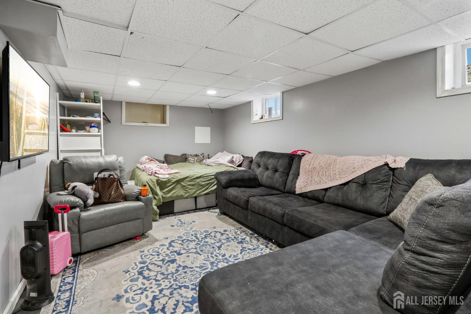 608 Decatur Avenue Middlesex, NJ 08846 - Photo 30 of 40
