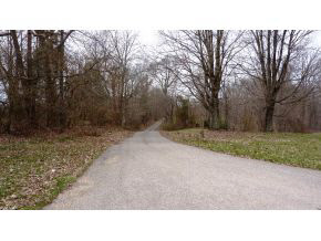 2400 South Knightridge Road Bloomington, IN 47401 - Photo 4 of 7