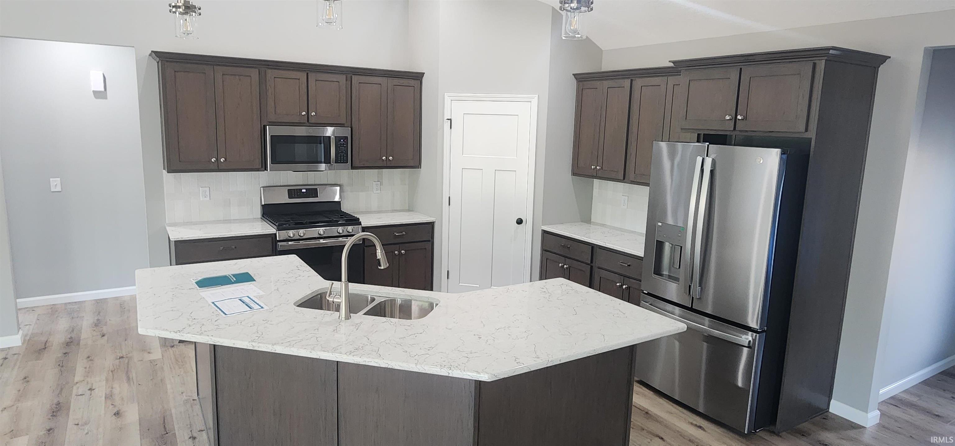 215 Grey Goose Boulevard Decatur, IN 46733 - Photo 14 of 30