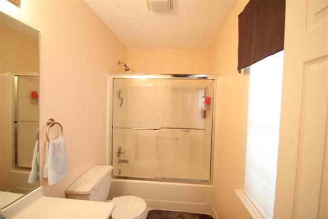 1423 Hills Chapel Road Manchester, TN 37355 - Photo 14 of 20 Gallery Image 14