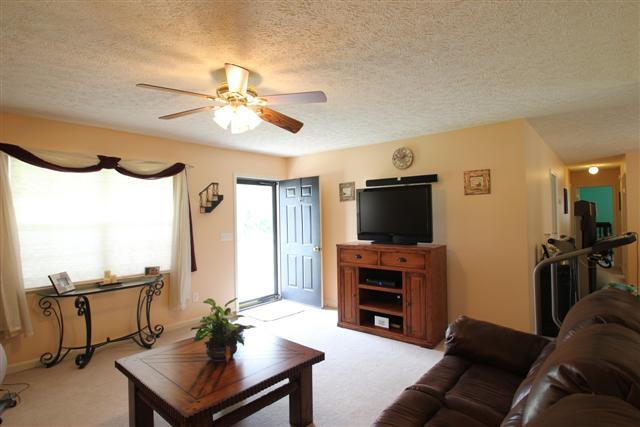 1423 Hills Chapel Road Manchester, TN 37355 - Photo 4 of 20 Gallery Image 4