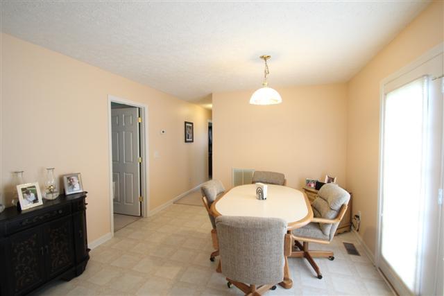 1423 Hills Chapel Road Manchester, TN 37355 - Photo 5 of 20 Gallery Image 5