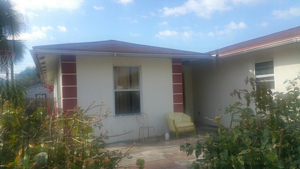 1175 West 34th Street Riviera Beach, FL 33404 - Photo 4 of 23 20160219_090750_resized