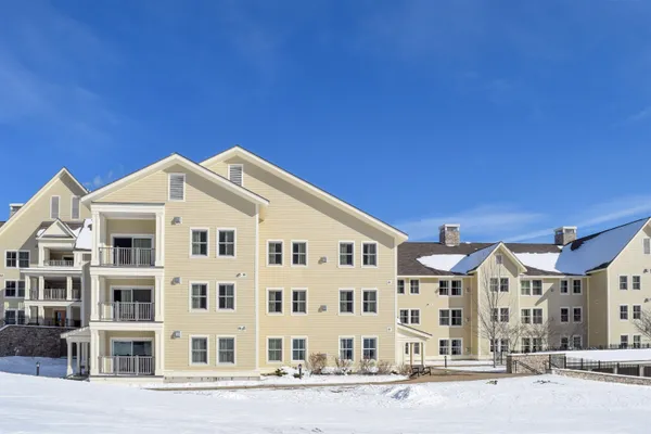 $77,000 | 723-725 Qiii Jackson Gore Adams House, Unit 723/725 QIII, Ludlow, VT 05149