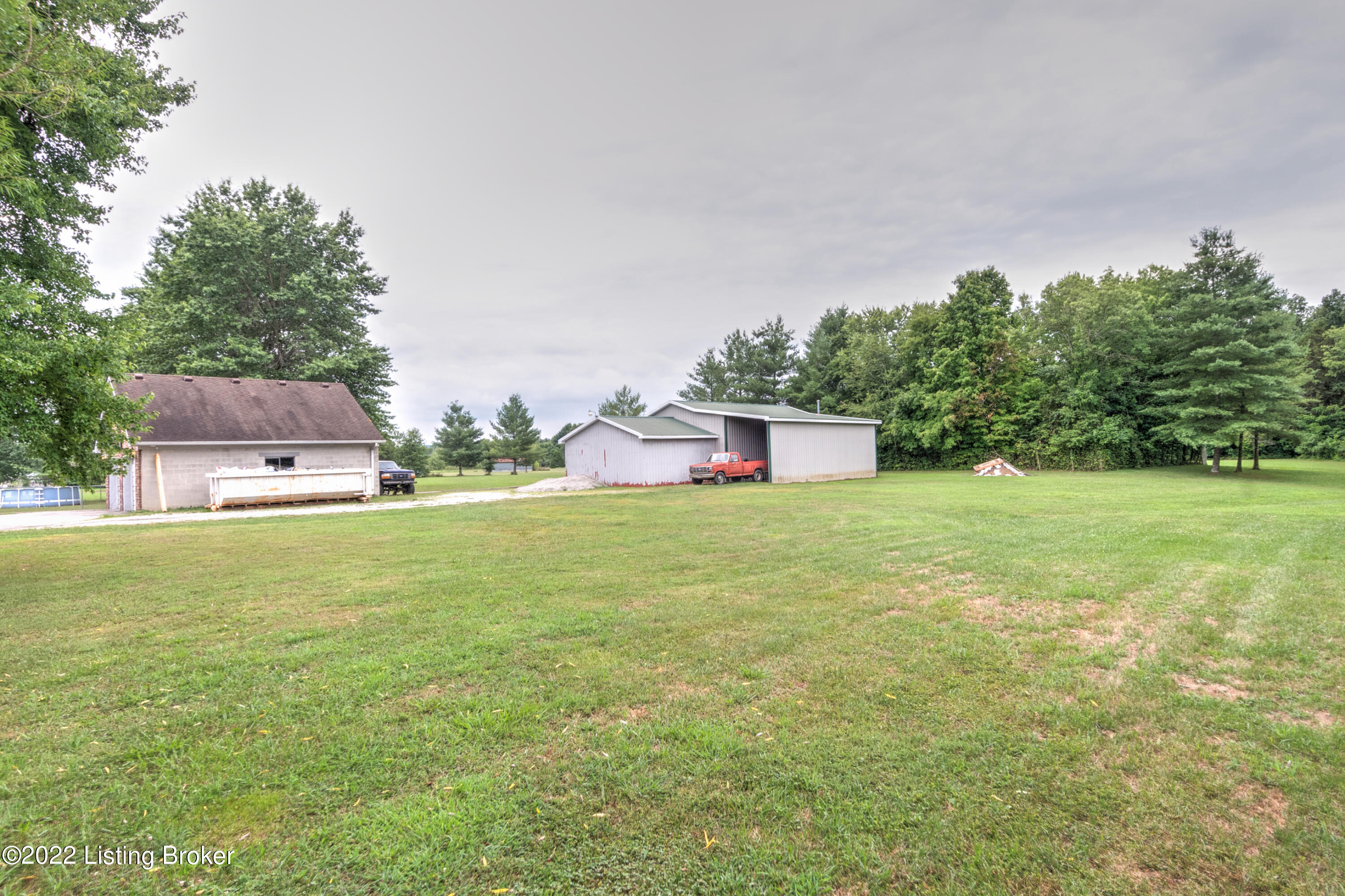 320 Long Lick Farm Road Shepherdsville, KY 40165 - Photo 47 of 66 320LongLikeFarmRd-52