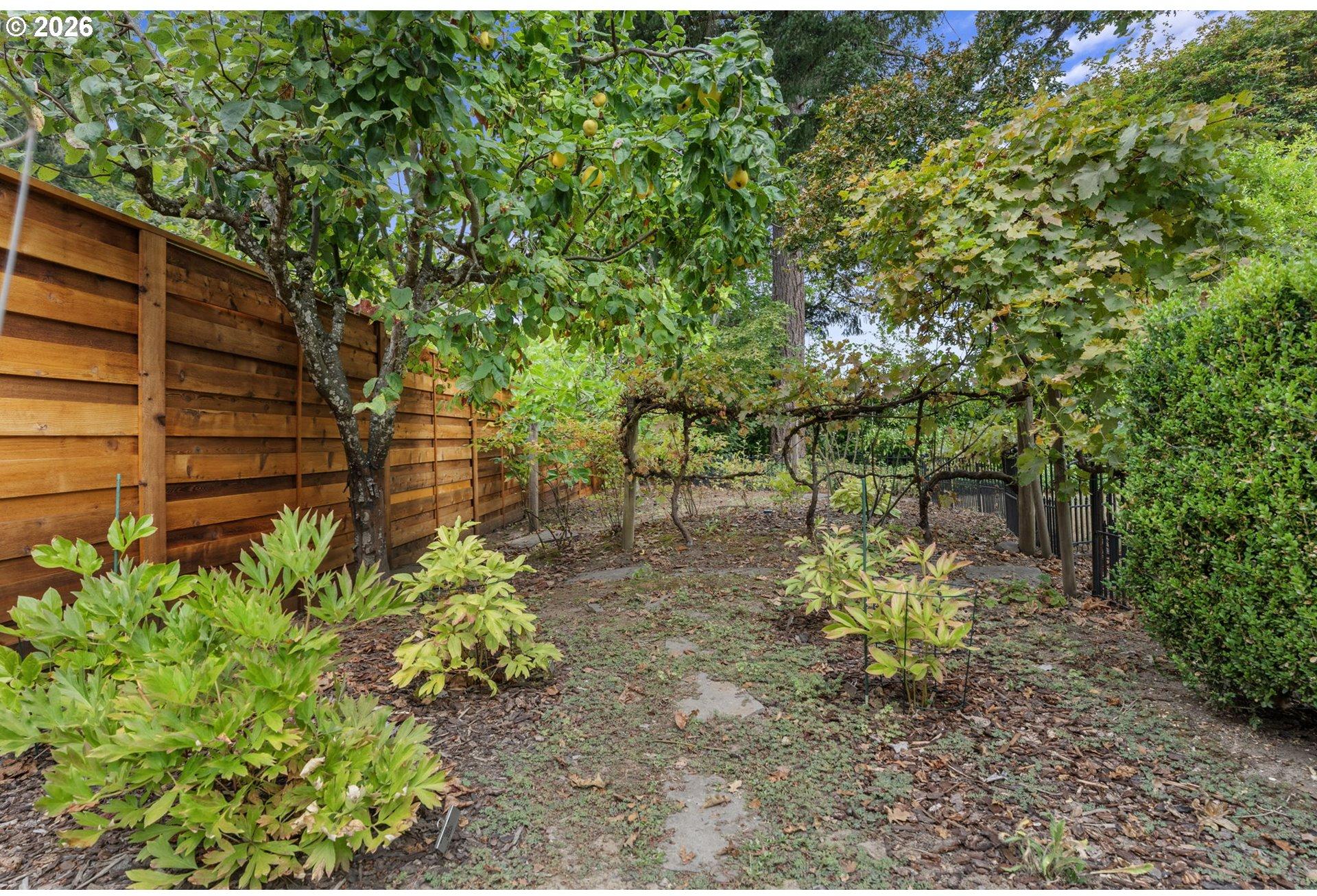 9125 Southwest Garden Home Road Portland, OR 97223 - Photo 29 of 38 Gallery Image 29