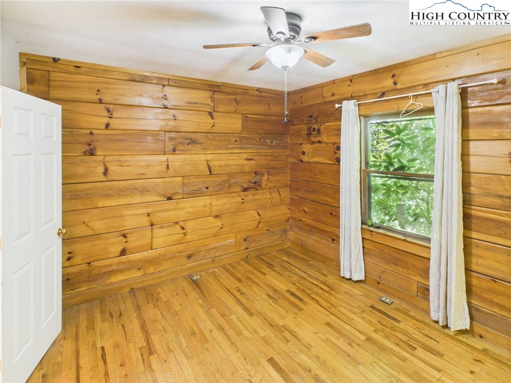 2362 Timber Ridge Road Sugar Grove, NC 28679 - Photo 8 of 20 Gallery Image 8