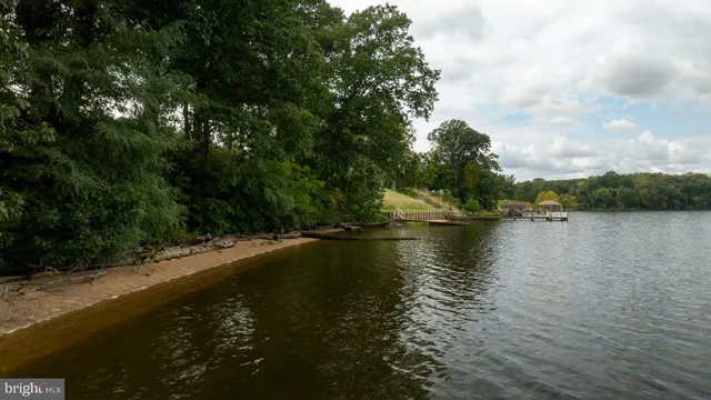 $345,000 | Goose Point, Port Royal, VA 22535