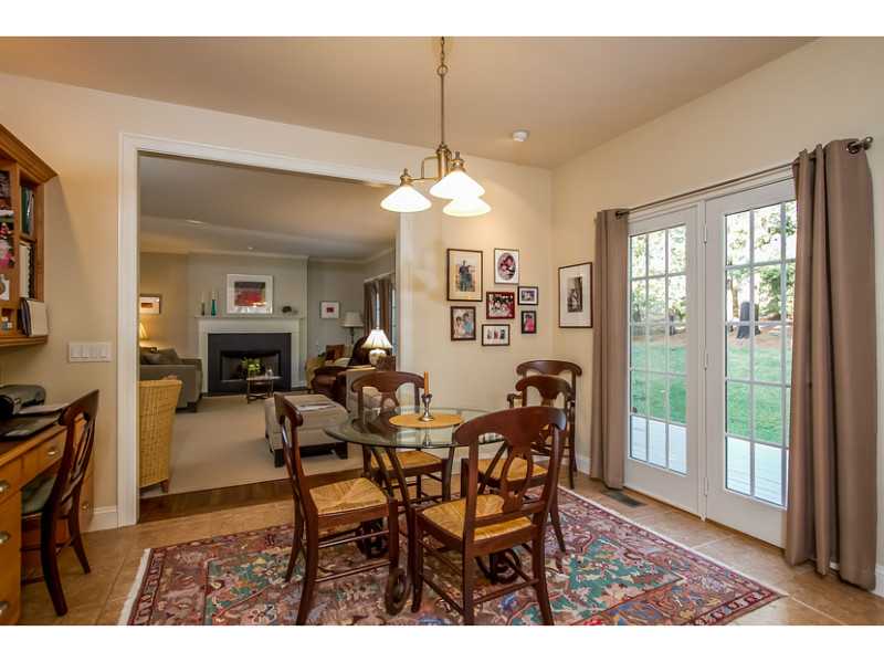 8 Ocean Rise Drive Westerly, RI 02891 - Photo 10 of 25 Dining Area.