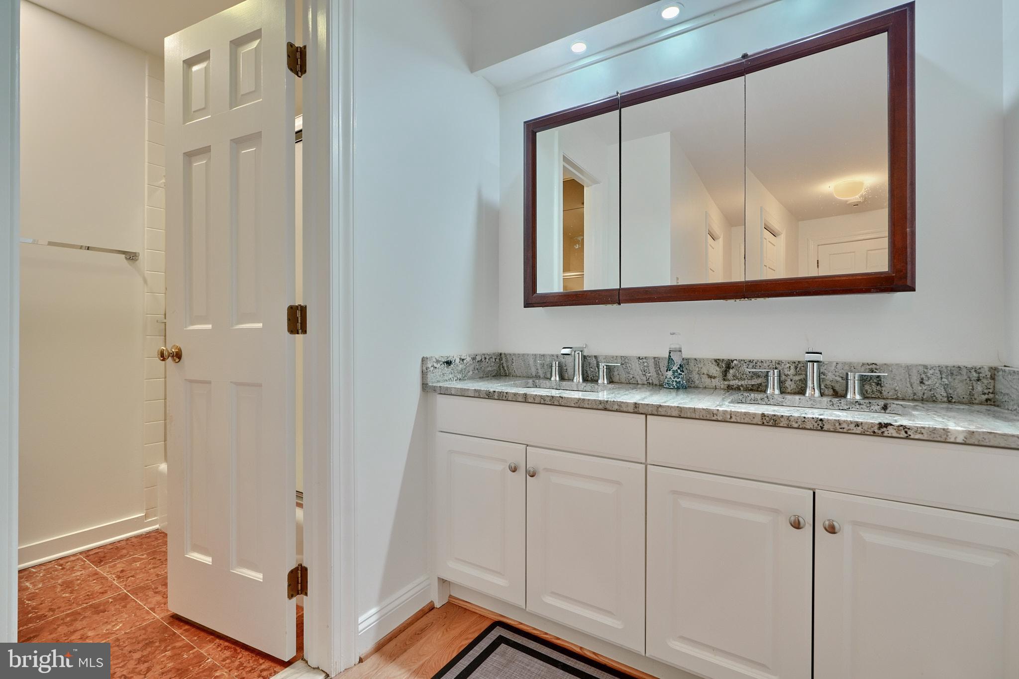 11 Devon Hill Road, Unit B4 Baltimore, MD 21210 - Photo 29 of 39
