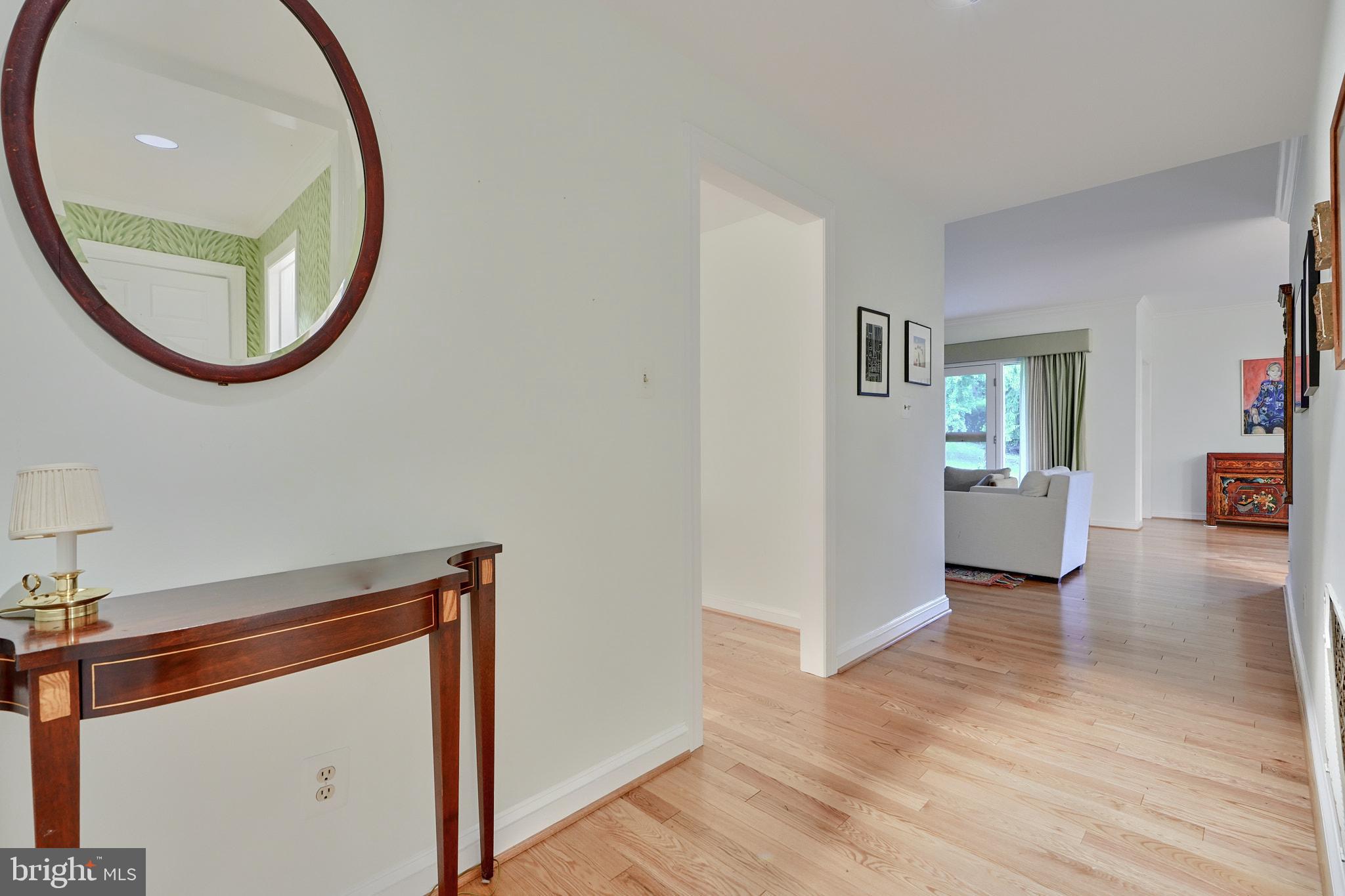 11 Devon Hill Road, Unit B4 Baltimore, MD 21210 - Photo 5 of 39